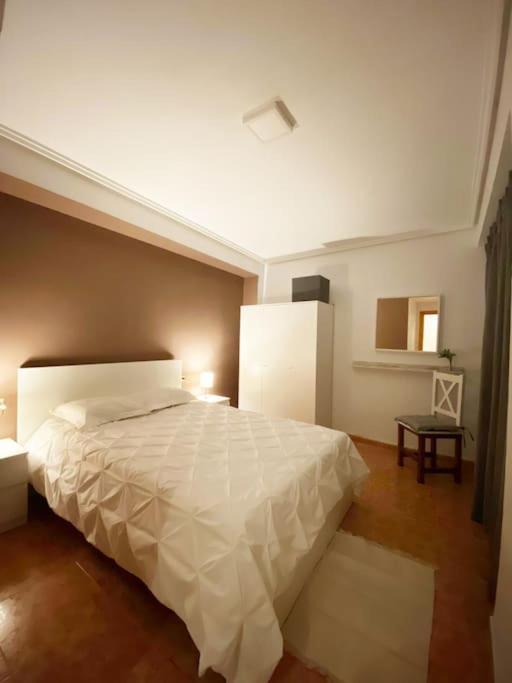 Rooms In Spacious Beach Flat In Valencie Exteriér fotografie